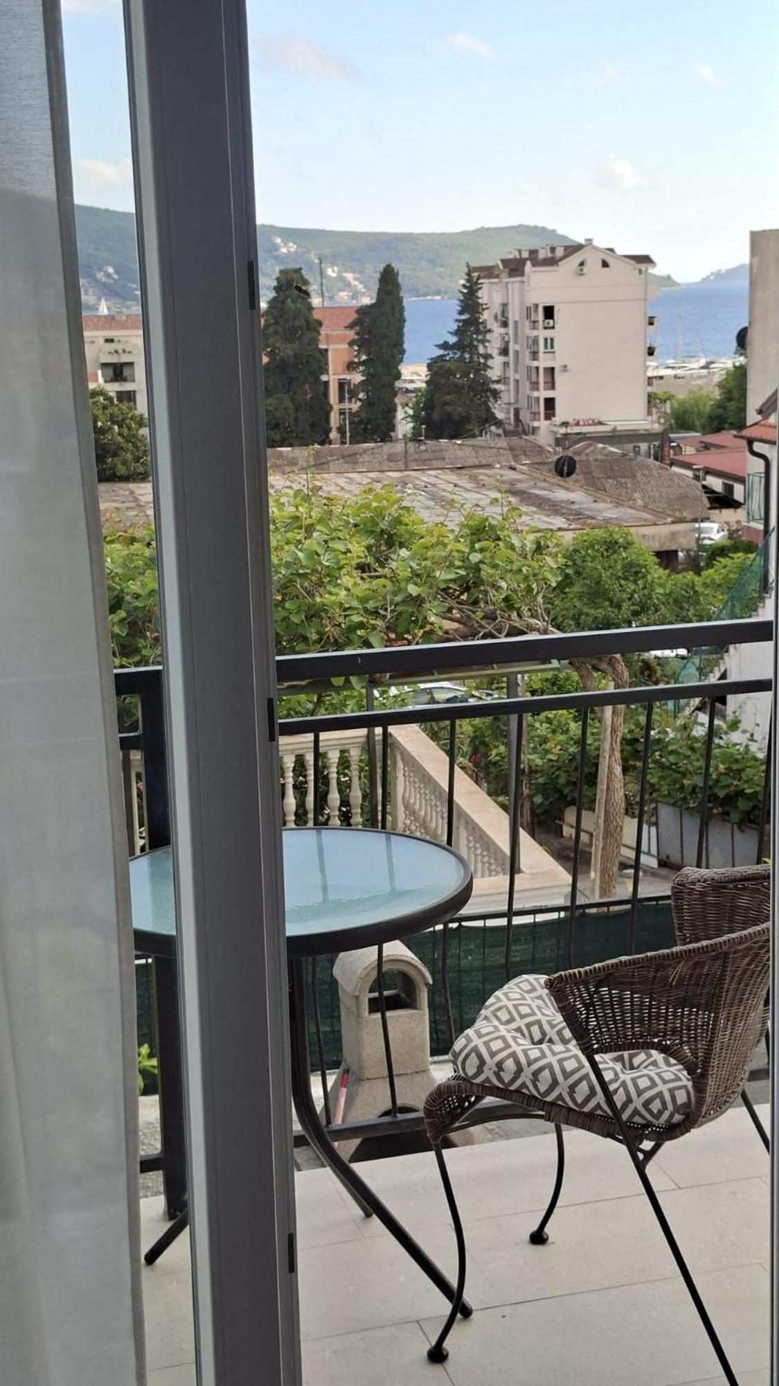 Apartments Lena แฮร์เซ็ก-โนวี ห้อง รูปภาพ